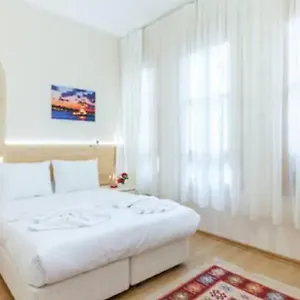 Otantik Aparthotel Istanbul