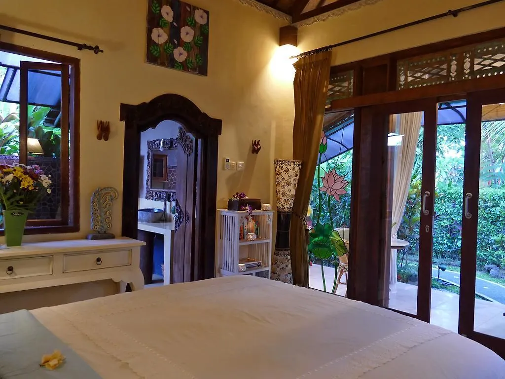 Devi'S Place Ubud Hotel 2*, Ubud (Bali)